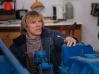 Моё любимое чудовище (2012)