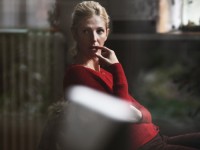Она его обожает (2014)